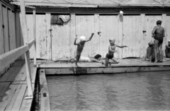 1952, Gresz Miklós, bathing, changing cabin, plunge, Fortepan #210406