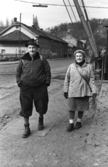 Hungary, Salgótarján, Rákóczi út az Acélgyári út elágazásásánál., 1969, Herpay Gábor, hiking boots, barrier, Fortepan #210513