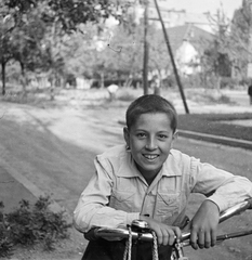 1948, Hontvári Judit, portrait, bicycle, boy, kid, photo aspect ratio: square, Fortepan #210610