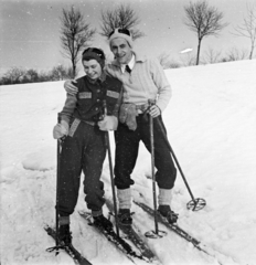 1949, Hontvári Judit, skiing, lady, gentleman, Fortepan #210613