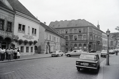 Hungary, Budapest I., balra a 16-os számú házban, az Anna utca sarkán, az Arany Hordó vendéglő., 1980, Jakab Antal, number plate, Budapest, Fortepan #210788