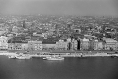 Magyarország, Budapest I.,Budapest V., kilátás a Gellérthegyről a Belgrád rakpart és a Belváros felé, 1965, Kotnyek Antal, Budapest, Fortepan #210907