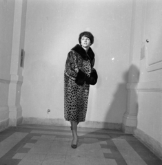 1955, Kotnyek Antal, fur coat, Fortepan #210916