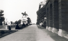 Magyarország, budai Vár, Budapest I., Savoyai terasz, Savoyai Jenő lovasszobra (Róna József, 1899.) a Királyi Palota (később Budavári Palota) előtt., 1933, Lajtai László, Budapest, Fortepan #210963