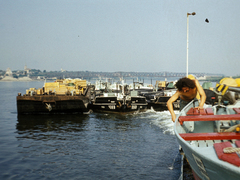 Magyarország, Dunaföldvár, hajóvonta a Beszédes József híd alatt., 1975, Sebők Gyula, Fortepan #211109