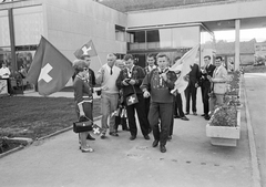 Magyarország, Budapest XI., Tas vezér utca, a felvétel a Sport (később Flamenco) szálló előtt készült., 1966, ETH Zürich, Budapest, Fortepan #211215