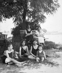 1920, Del Medico Imre, kid, bathing suit, river, tableau, women, summer, kids, bench, shore, Fortepan #21161