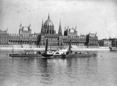 Hungary, Budapest V., a Hercules (később Herkules) gőzhajó a Dunán, háttérben a Parlament., 1911, Zádori Ferenc, steamboat, parliament, Danube, Budapest, DDSG Herkules-ship, Fortepan #211960