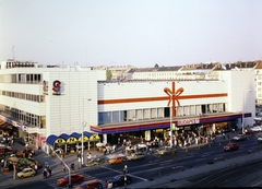 Magyarország, Budapest XI., Október huszonharmadika (Schönherz Zoltán) utca, Skála Budapest Szövetkezeti Nagyáruház., 1986, Záray Péter, Budapest, Fortepan #212013