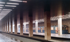 Magyarország, Budapest XIV., a metró Népstadion (később Puskás Ferenc Stadion) állomása., 1972, Fortepan/Album057, színes, metró, metróállomás, Budapest, Fortepan #212467