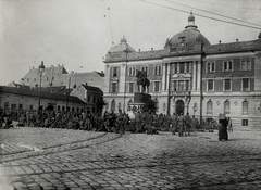 Serbia, Belgrade, Trg Republike, Szerb Nemzeti Múzeum (ekkor a Hypothekenbank épülete). A felvétel 1915. október 8-án, a városnak a Császári és Királyi Hadsereg által történt elfoglalása idején készült., 1915, Österreichische Nationalbibliothek, cobblestones, horse sculpture, Fortepan #212546