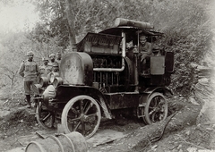 Slovenia, Austro-Daimler belsőégésű motoros generátorkocsi az isonzói front közelében., 1915, Österreichische Nationalbibliothek, engine, Fortepan #212559