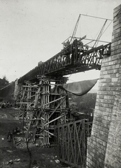 Ukraine, Pluhiv, (ekkor Płuhów), az újjáépítés alatt álló Böhm Ermolli vasúti viadukt., 1915, Österreichische Nationalbibliothek, wrecked bridge, Fortepan #212649