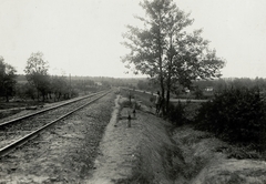 Ukraine, (ekkor Morszyn), orosz hadisírok a vasút mellett az állomás és az országút között., 1915, Österreichische Nationalbibliothek, rails, Fortepan #212653