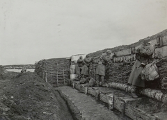 Ukrajna, a Császári és Királyi Hadsereg 17. tábori vadász zászlóaljának állásai, valószínűleg Dubno közelében., 1916, Österreichische Nationalbibliothek, katona, puska, Fortepan #212697