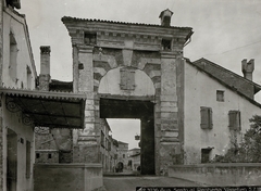 Olaszország, Sesto al Reghena, a Via Roma a Piazza Aquileia felől., 1918, Österreichische Nationalbibliothek, Fortepan #212857