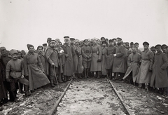 Ukrajna, Karpilivka, (ekkor Karpilowka), a hadviselő országok katonáinak barátkozása a keleti fronton, fegyverszünet idején., 1917, Österreichische Nationalbibliothek, vasút, hadifogoly, Fortepan #212948