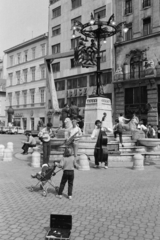 Magyarország, Budapest V., Vörösmarty tér, Oroszlános díszkút., 1988, Szalay Zoltán, Budapest, Fortepan #213078