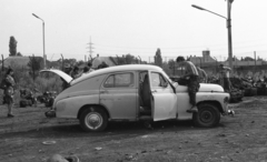 Magyarország, Budapest, a felvétel Polyák Józsefről és kaszkadőrcsapatáról készített híradófilm forgatásakor készült., 1975, Urbán Tamás, GAZ M20 Pobjeda, Fortepan #213178