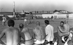 Hungary, Sopronkőhida, Sopronkőhidai Fegyház és Börtön, sportpálya., 1985, Urbán Tamás, half-naked, tattoo, back, Fortepan #213360