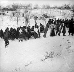 1964, Zaharia Cusnir, religion, winter, snow, flag, mass, priest, march, procession, ritual, photo aspect ratio: square, Fortepan #213872