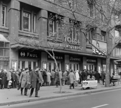 Magyarország, Budapest V., Bajcsy-Zsilinszky út 36-38., Toldi mozi., 1970, FŐFOTÓ, Budapest, Fortepan #214328