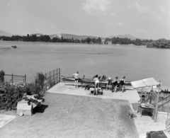 Magyarország, Budapest IV., Üdülő sor, előtérben a Tungsram strand területén lévő csónakház csónakszállítója., 1970, FŐFOTÓ, Budapest, Fortepan #214375