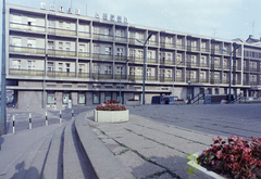 Magyarország, Kaposvár, Ady Endre utca - Kossuth tér sarok, Hotel Kapos., 1970, FŐFOTÓ, Fortepan #214410