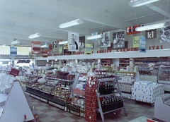 Magyarország, Vác, Deákvári főtér, ABC áruház., 1970, FŐFOTÓ, Fortepan #214489