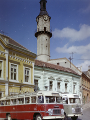 Magyarország, Veszprém, Óváros (Vöröshadsereg) tér, Tűztorony., 1970, FŐFOTÓ, színes, autóbusz, Ikarus-márka, rendszám, Ikarus 31/311, Fortepan #214539