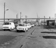 Magyarország, Budapest IX., Máriássy utca a Mester utcánál lévő vasúti kereszteződés felé nézve., 1971, FŐFOTÓ, Skoda-márka, taxi, rendszám, Budapest, Skoda 1203, Fortepan #214927