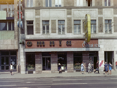 Magyarország, Budapest VII., Baross tér 19., 1971, FŐFOTÓ, Budapest, órás, Omnia-márka, Fortepan #215038