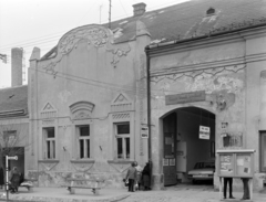 Hungary, Paks, Szent István (Marx) tér 10., 1971, FŐFOTÓ, Fortepan #215297