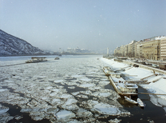 Hungary, Budapest V.,Budapest I., kilátás a Szabadság hídról a zajló Dunára az Erzsébet híd felé nézve., 1971, FŐFOTÓ, Budapest, colorful, ice breaking, Fortepan #215334