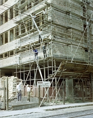 Magyarország, Budapest VII., a Bethlen Gábor utca a Marek József utca saroktól nézve, balra az Állatorvostudományi Egyetem építkezése., 1972, FŐFOTÓ, Budapest, Fortepan #215619