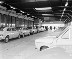 Magyarország, Budapest XXI., Védgát utca 5-7., a Merkur Személygépkocsi Értékesítő Vállalat telepe, átadótér., 1973, FŐFOTÓ, Fiat 127, Budapest, Fortepan #215707