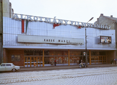 Magyarország, Budapest IV., Árpád út 57-59., Alkotmány mozi., 1973, FŐFOTÓ, Budapest, Fortepan #215779