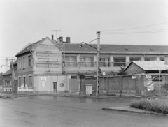 Hungary, Budapest XIII., Reitter Ferenc utca 19., jobbra a Kisgömb utca. Fővárosi Műszaki Kefegyár., 1973, FŐFOTÓ, Budapest, Fortepan #215961