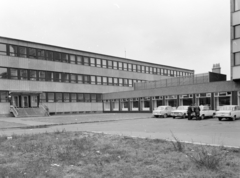 Hungary, Budapest X., Üllői út 114-116., Posta Oktatási Központ, a kép jobb szélén a Postás munkásszálló épületének sarka látszik., 1973, FŐFOTÓ, Budapest, post, Fortepan #215989