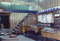 Hungary, Budapest V., Múzeum körút 35., a FEDOSZ mérték utáni fiókja., 1973, FŐFOTÓ, Budapest, shop interior, tailors, Fortepan #216043