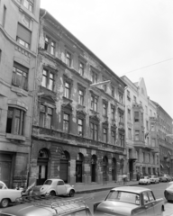 Magyarország, Budapest VII., Marek József utca 33., 1974, FŐFOTÓ, Budapest, Peugeot 404, Fortepan #216264