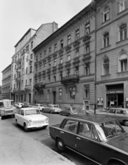 Magyarország, Budapest VII., szemben középen a Peterdy utca 39. és 37-es számú ház., 1974, FŐFOTÓ, Budapest, Steyr-Puch 500, rendszám, Wartburg 311/312, Trabant 601, Fortepan #216274