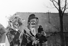 1975, Gothár Péter, musical instrument, mask, Fortepan #216555