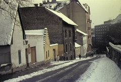 Magyarország, Budapest II., Margit utca, balra a Margitkert vendéglő., 1970, Fortepan, tél, színes, Budapest, Fortepan #21678