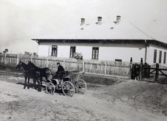 Magyarország, Cegléd, Kecskés Csárda, tanyai iskola., 1926, Kádár István, lovaskocsi, kocsis, Fortepan #216872