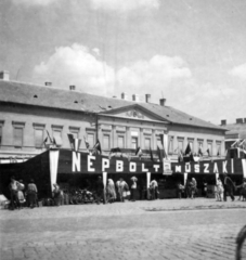 Magyarország, Baja, Szentháromság (Béke) tér., 1953, Barabás Sarolta, népbolt, Fortepan #216950