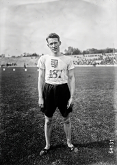 Franciaország, Párizs, Pershing stadion, Némethy Jenő atléta, futó., 1923, Francia Nemzeti Könyvtár, labdarúgás, stadion, atlétika, sport mez, címer, Kossuth címer, Fortepan #217618