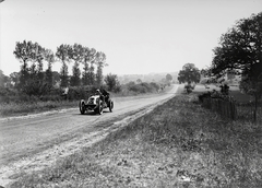 France, a Francia Autóklub Nagydíjának (Grand Prix de l'ACF) későbbi győztese Szisz Ferenc Renault AK típusú versenyautójával., 1906, Francia Nemzeti Könyvtár, car race, Renault-brand, French brand, Fortepan #217654