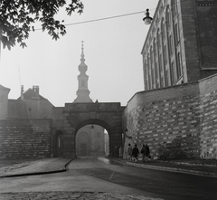 Magyarország, budai Vár, Budapest I., Bécsi kapu kívülről, az Ostrom utca felől., 1960, Kotnyek Antal, Budapest, Fortepan #21806