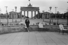 Németország, Berlin, Kelet-Berlin, Pariser Platz, Brandenburgi kapu., 1968, BL, Kelet-Berlin, NDK, Berlini fal, Fortepan #218219